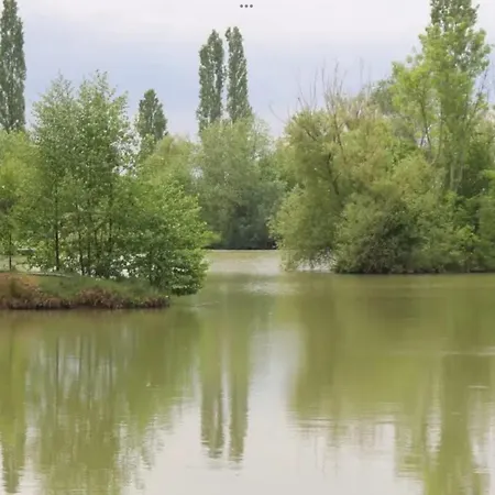 Exclusive Overlooking Private * Laneuville-a-Remy